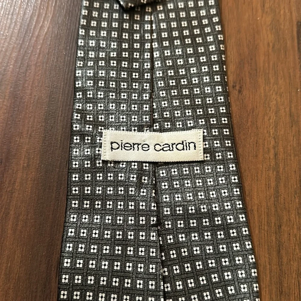 Pierre Cardin 100% Imported Silk Army Greenish Dark Gray White Square, USA made